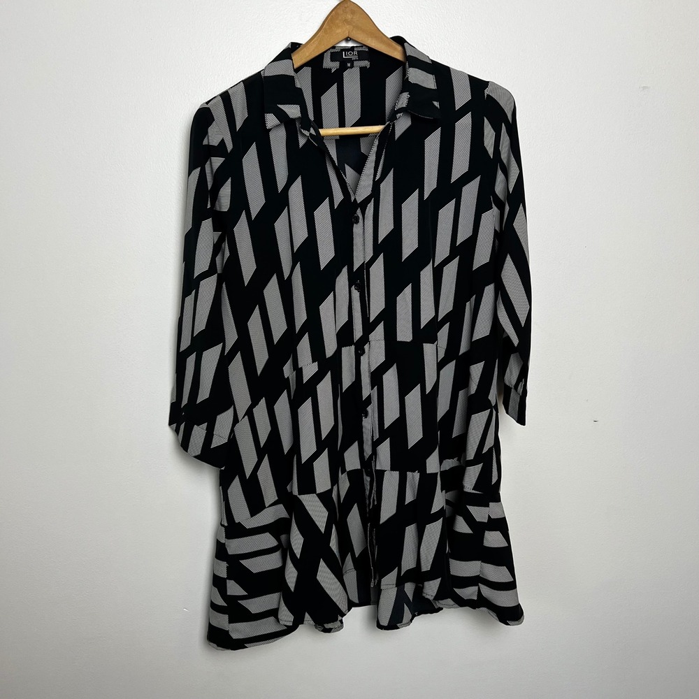 Lior‎ Paris Donna Geometric Print Button Down Tunic Ruffle Hem Black White M